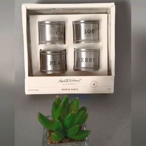 Hearth and Hand  with Magnolia Holiday Christmas Napkin Rings Set of 4 Rings